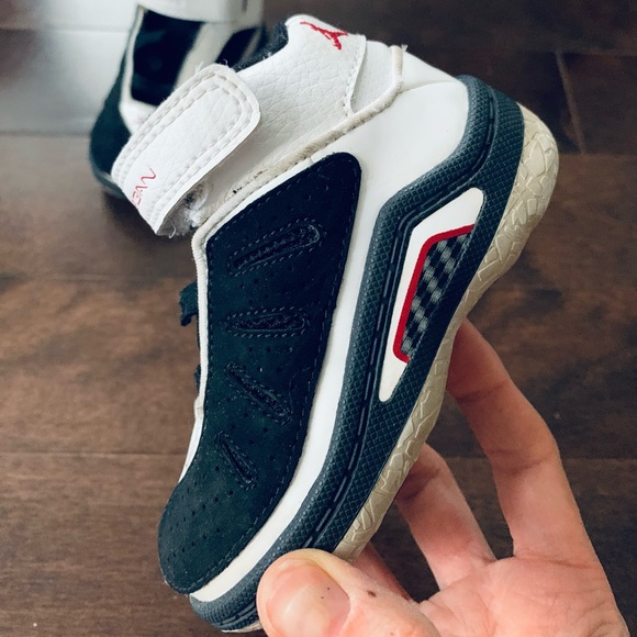 Baby Air Jordan - Picture 4 of 4